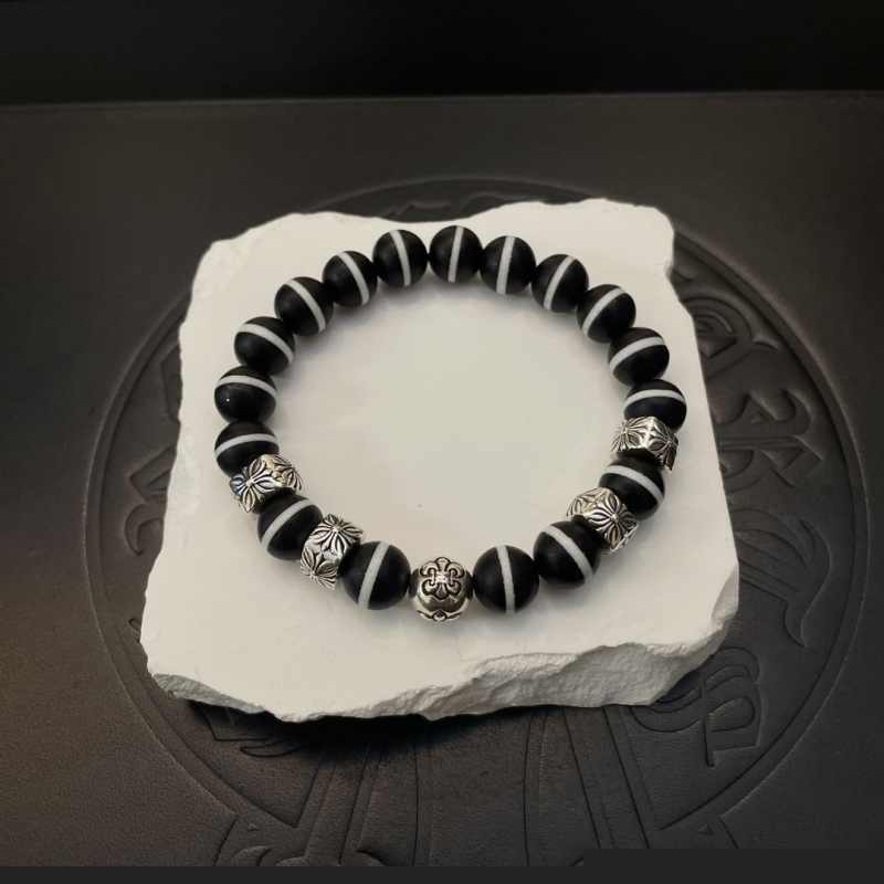 Ch**me He**ts bracelets
